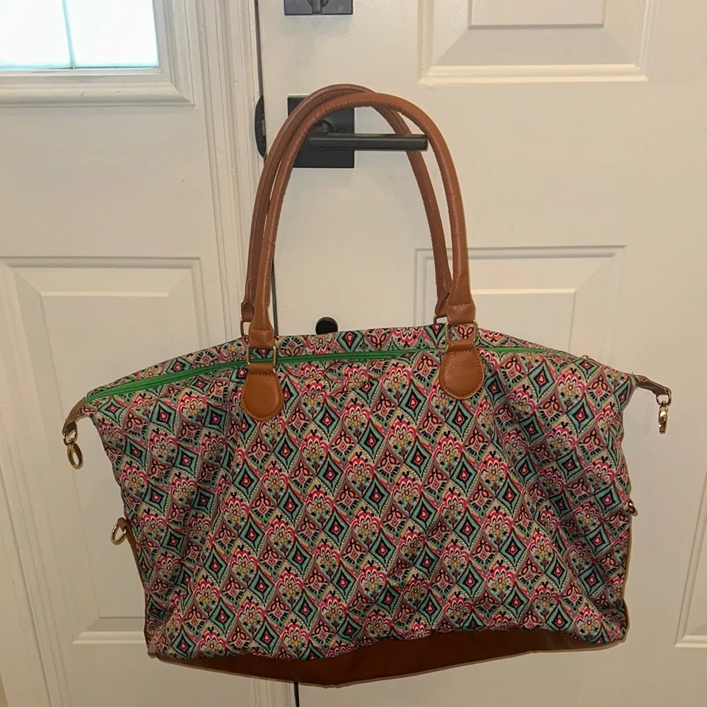 Patterned Weekender Bag Travel Duffle Tote Brown faux Leather Handles - Picture 7 of 7